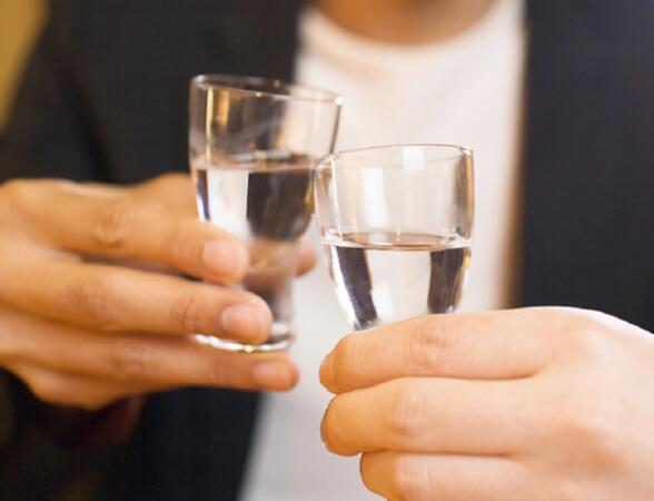 怀庄酒加盟生意怎么样.jpg